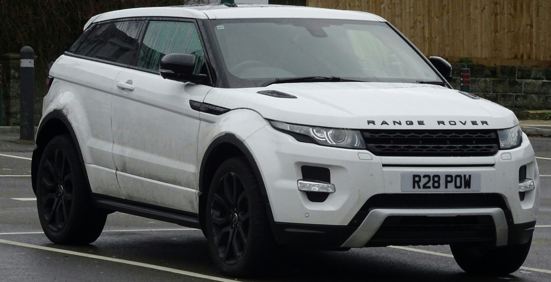 white range rover